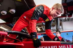 华体会国米赞助商-包含索伯车队碾压法拉利，拉塞尔扛起全队的词条