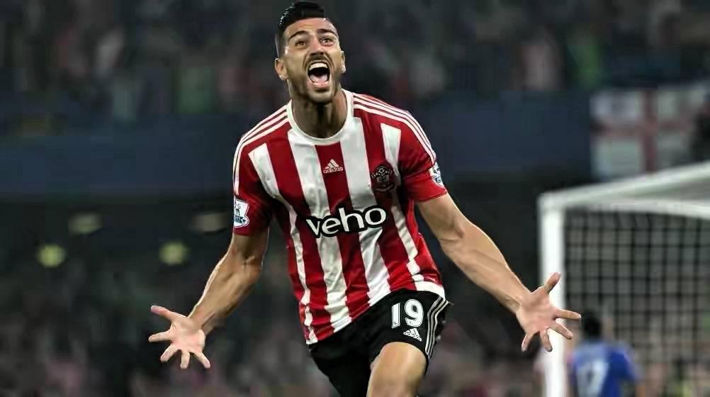 意大利足球名宿尽展身手，球场传奇复苏的简单介绍